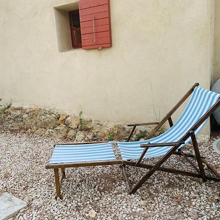 Un Cabanon En Provence Villa Auriol Exterior foto