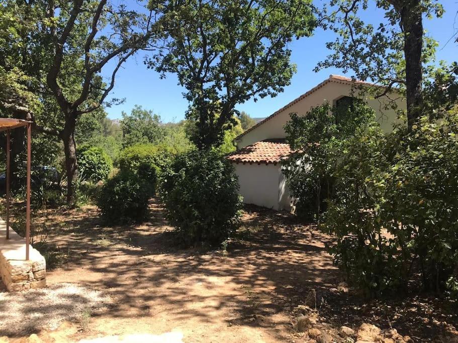 Un Cabanon En Provence Villa Auriol Exterior foto